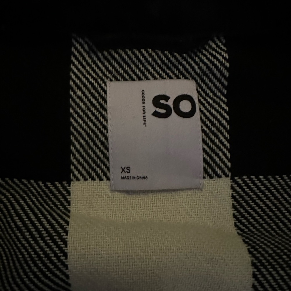 Oversized Shacket - Picture 2 of 4